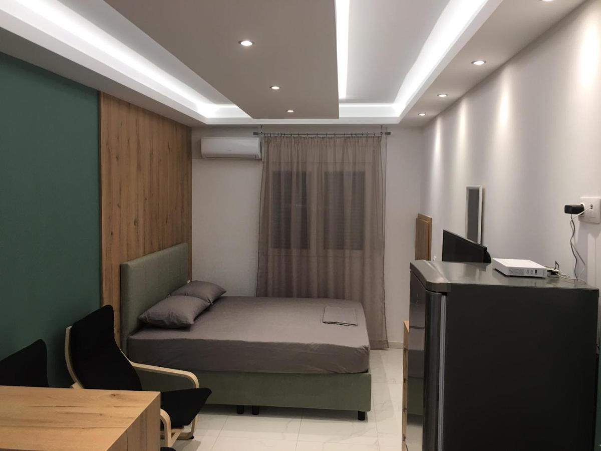 Luxury Ipoga Apartment เอเธนส์ ภายนอก รูปภาพ