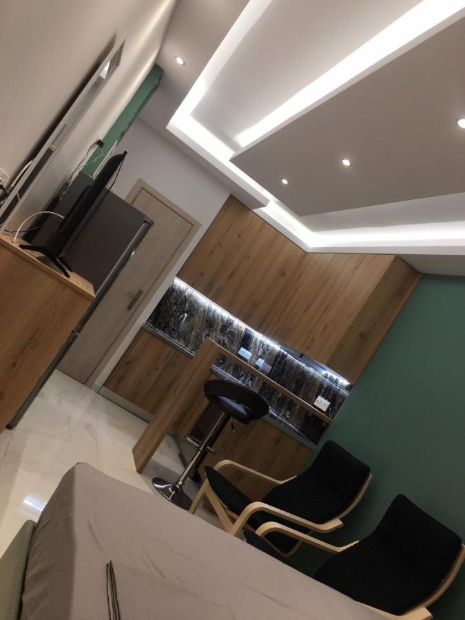 Luxury Ipoga Apartment เอเธนส์ ภายนอก รูปภาพ
