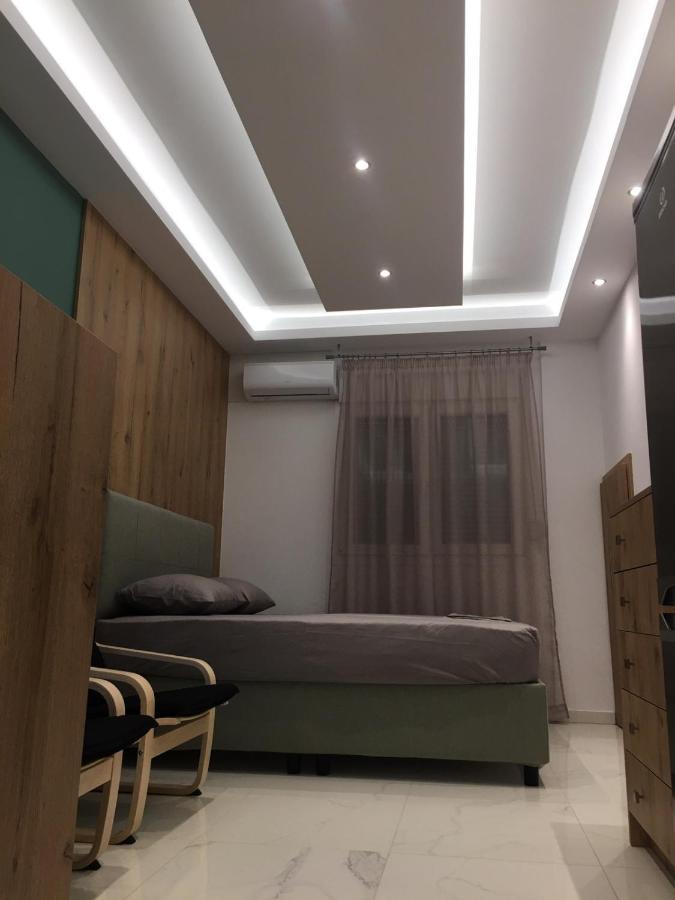 Luxury Ipoga Apartment เอเธนส์ ภายนอก รูปภาพ